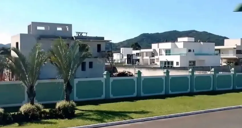 Terreno em condomínio fechado à venda na Rodovia Aparício Ramos Cordeiro, Campeche, Florianópolis