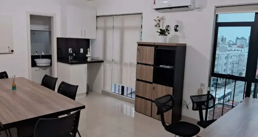 Sala comercial com 1 sala à venda na Rua Adhemar da Silva, Kobrasol, São José