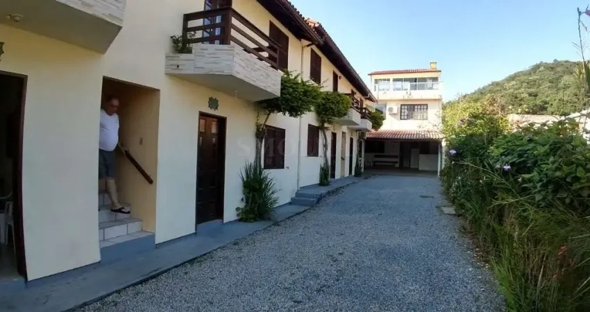 Prédio com 1 sala à venda na Rua João de Barro, Canasvieiras, Florianópolis