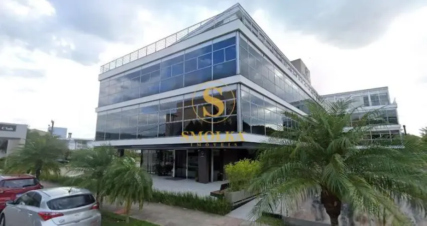 Sala comercial com 7 salas para alugar na Rua Orlando Phillipi, Saco Grande, Florianópolis