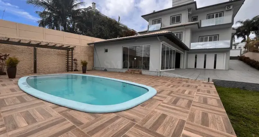 Casa em condomínio fechado com 5 quartos à venda na Rua das Laranjeiras, Bosque das Mansões, São José