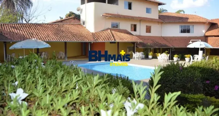 Prédio à venda na Trinta e Tres, 11, Vivenda do Vale, Mateus Leme