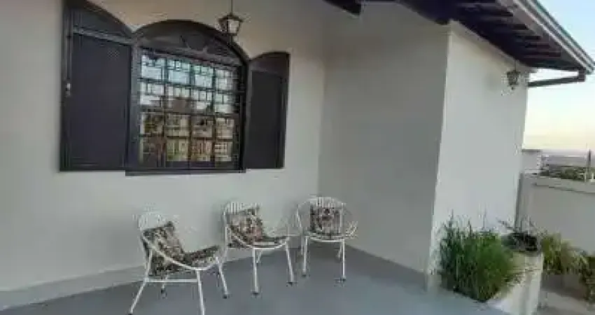 Casa com 4 quartos à venda na Passa Quatro, 382, Alto Caiçaras, Belo Horizonte