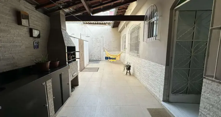 Casa com 2 quartos à venda na Rua Gasparino Carvalho Silva, 291, Paquetá, Belo Horizonte