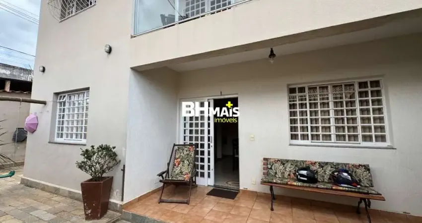 Casa com 3 quartos à venda na Rua Brasil, 525, Jardim Leblon, Belo Horizonte