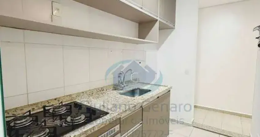 APARTAMENTO À VENDA COM 03 DORMITÓRIOS E QUINTAL EM SALTO/SP
