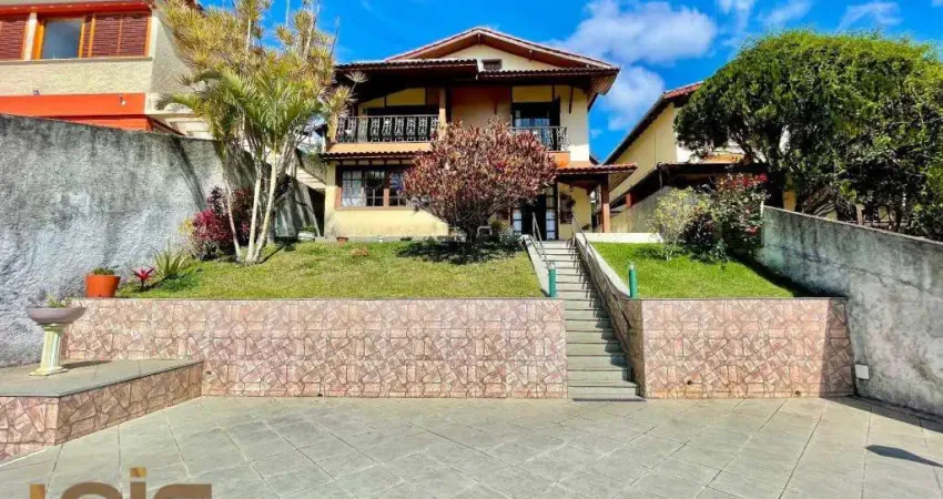 Casa com 4 dormitórios à venda, 279 m² por r$ 1.400.000,00 - agriões - teresópolis/rj