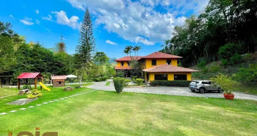 Casa com 9 dormitórios à venda, 400 m² por R$ 1.790.000,00 - Parque do Imbui - Teresópolis/RJ