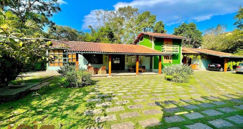 Casa com 4 dormitórios à venda, 226 m² por R$ 1.250.000,00 - Bom Retiro - Teresópolis/RJ