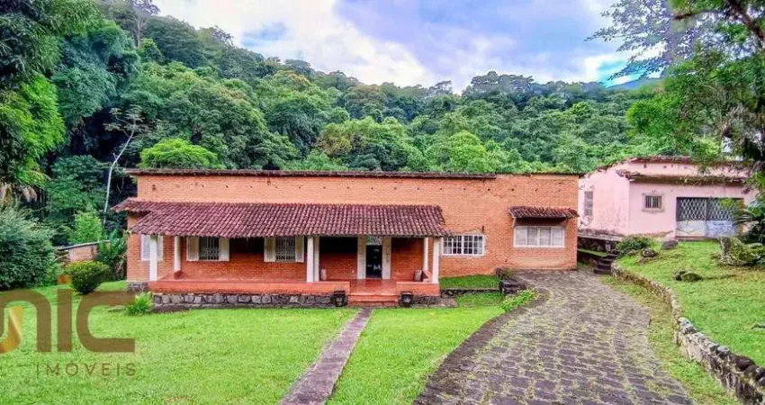 Casa com 5 dormitórios à venda, 450 m² por R$ 870.000,00 - Guapimirim - Guapimirim/RJ