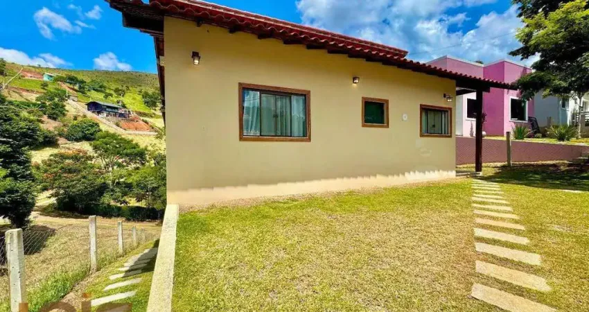 Casa com 2 dormitórios à venda, 130 m² por R$ 630.000,00 - Sebastiana - Teresópolis/RJ