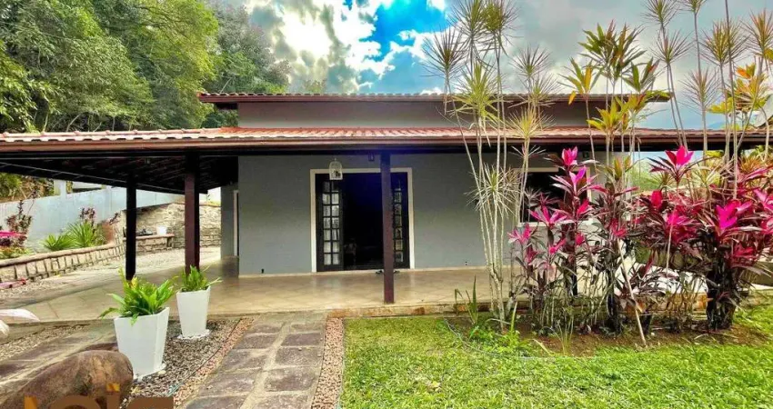 Casa com 2 dormitórios à venda, 140 m² por R$ 695.000,00 - Iconha - Guapimirim/RJ