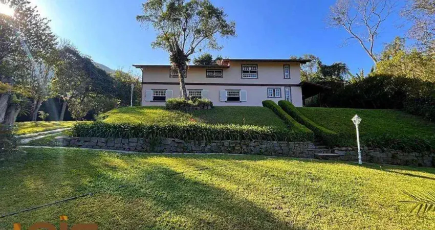 Exclusiva casa colonial no parque do imbuí espaço, elegância e a melhor oportunidade de teresópolis!