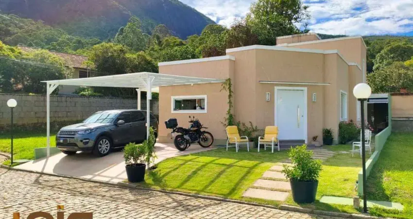 Casa com 3 dormitórios à venda, 175 m² por R$ 890.000,00 - Parque do Imbui - Teresópolis/RJ