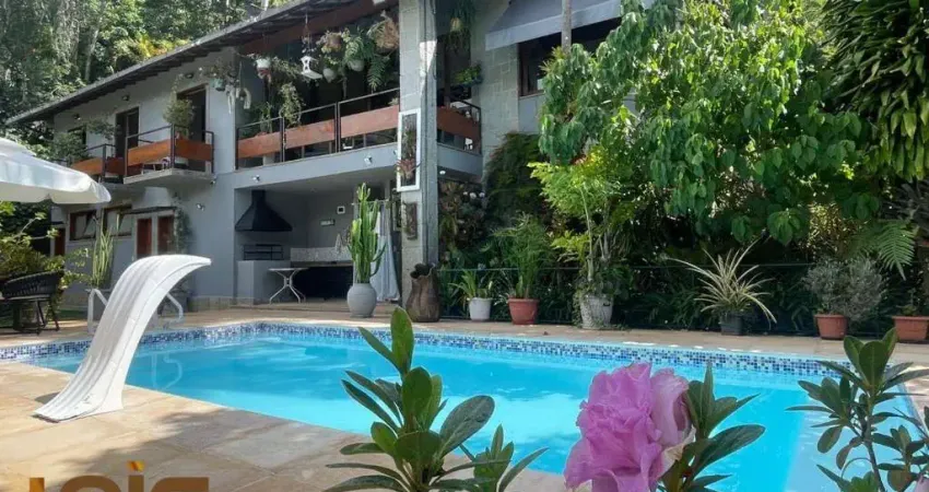 Casa com 3 dormitórios à venda, 184 m² por R$ 1.400.000,00 - Parque do Imbui - Teresópolis/RJ