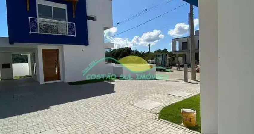 Casa nova com financiamento garantido, more ou invista no melhor de florianópolis!