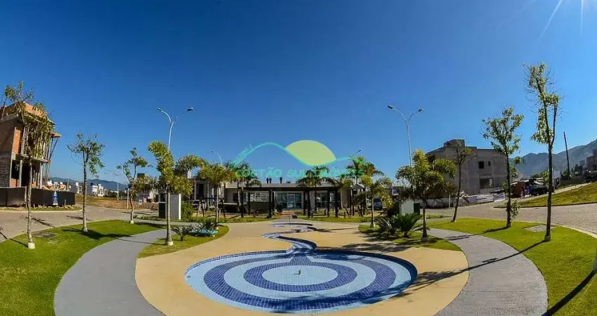 Lote de 170M² á venda,  Costa do Sol Condomínio Clube, Deltaville – Biguaçu, Santa Catarina  | Apen