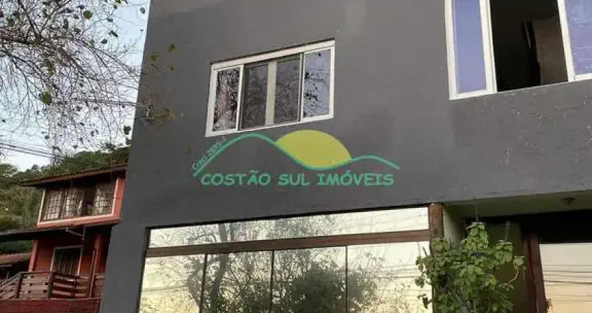 Studio disponível para locação mensal no Morro das Pedras, Florianópolis, SC