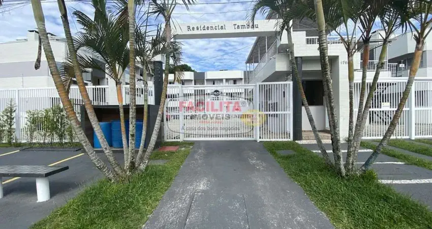 Apartamento com 02 dormitórios em Caiobá, ar condicionado, para locação mensal, contrato de março a dezembro.