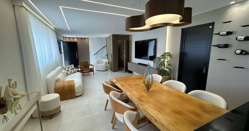 Sobrado de 3 dorm sendo  3 suítes,  c/ piscina, 141  m² de área útil. bairro:  guilhermina.