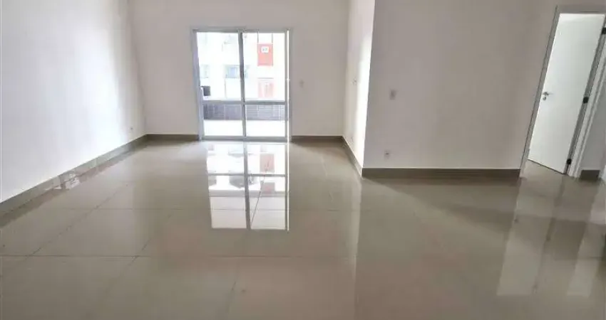 Apto de 3 Dorm sendo 1 SUÍTE, 2 VAGAS, 107 m² de área útil. BAIRRO: GUILHERMINA.