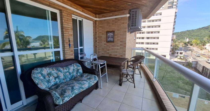 Apto de 3 Dorm, sendo 1 suíte, PRÉDIO FRENTE MAR, sacada, 113 m² de área útil. Bairro: CANTO DO FORTE.