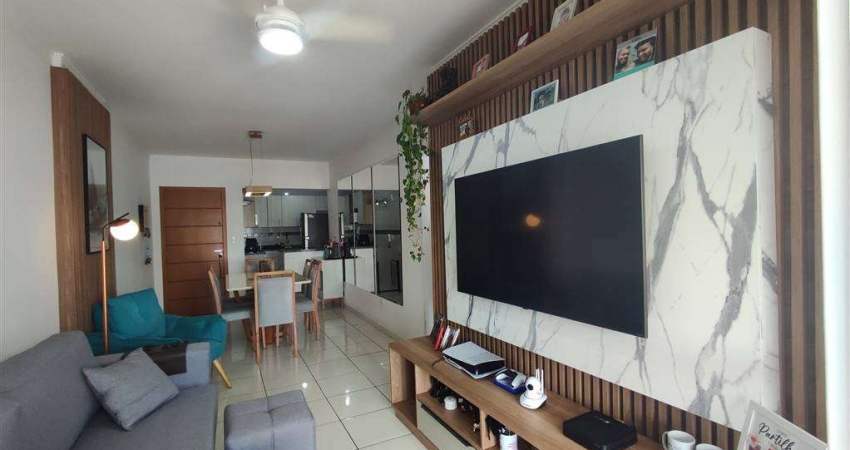 Apto de 2 Dorm sendo 1 suíte, SACADA, 82  m² de área útil. BAIRRO: TUPI.