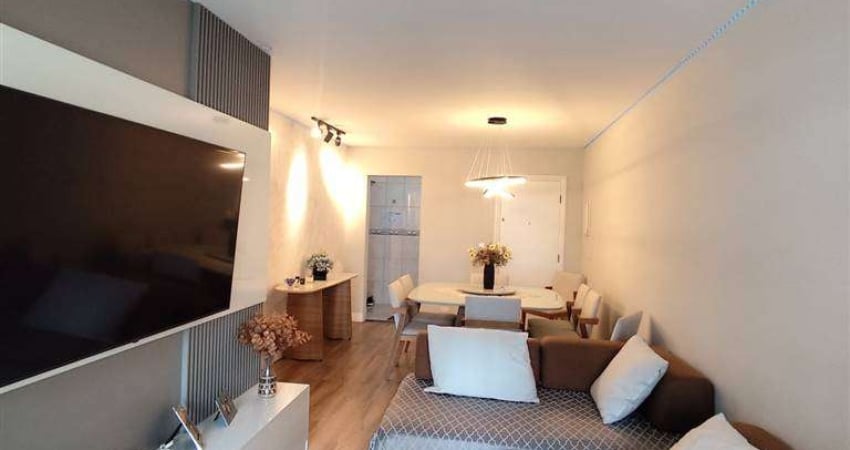 Apto de 3 Dorm sendo 2 SUÍTES, MOBILIADO, 2 vagas, 117,16 m² de área útil. BAIRRO:  FORTE.
