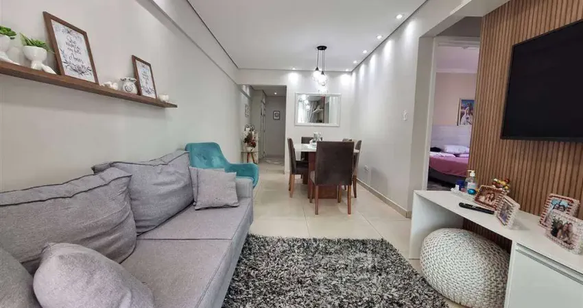 Apto 1 Dorm, sendo 1 suíte, SACADA, 60 m²  área útil. Bairro: CANTO FORTE.