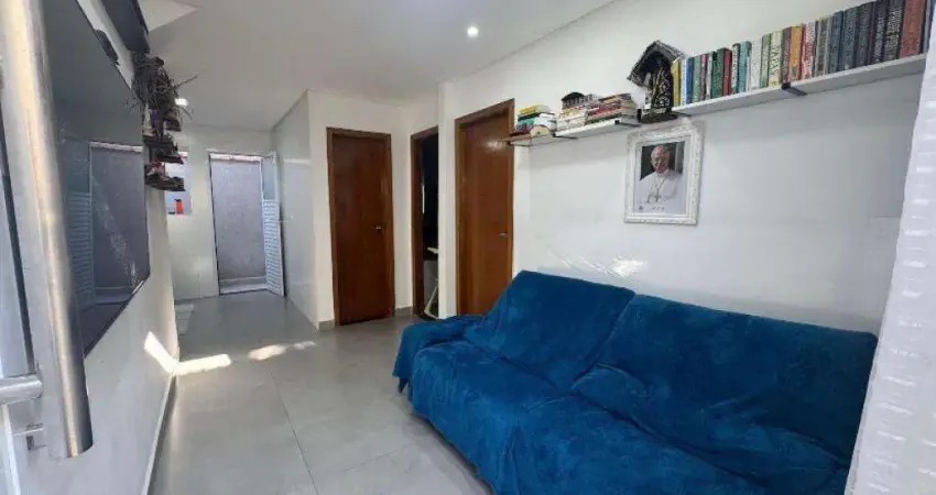 Casa de Condomínio de 2 Dorms, 43 m² de área útil, 1 Vaga .Bairro: Vila Caiçara.