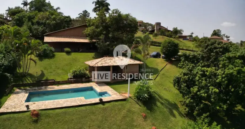 Chácara em condomínio fechado no capela do barreiro em itatiba/sp