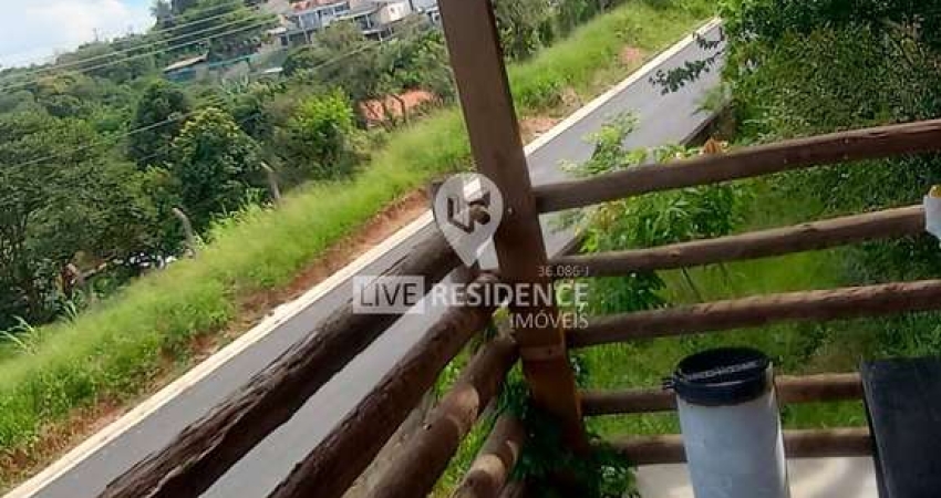 Chácara a venda em Itatiba contendo 02 Casas térreas.