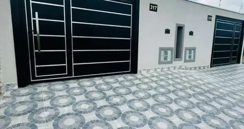 Casa - Padrão, para Venda em Itanhaém/SP