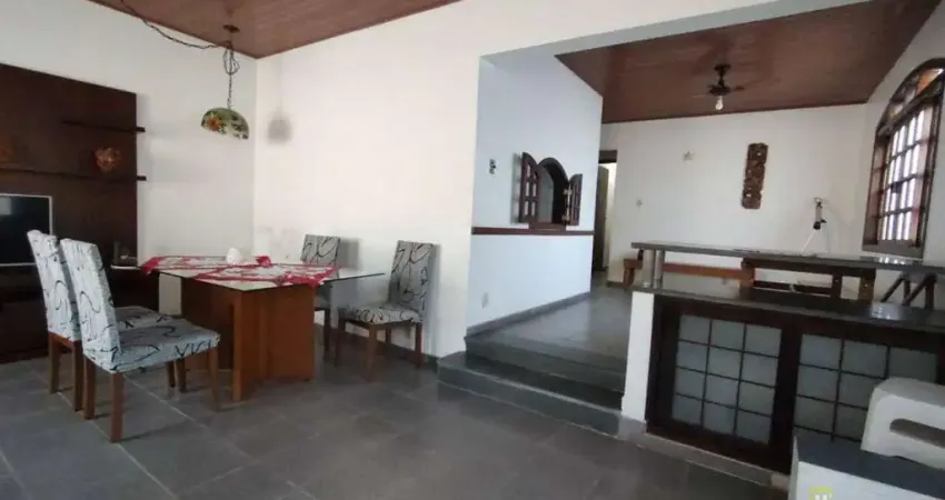 Casa com 3 dormitórios à venda, 173 m² por R$ 1.000.000,00 - Jardim Guaiuba - Guarujá/SP
