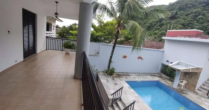 Sobrado com 6 suítes à venda, 350 m² por R$ 3.000.000,00 - Guaiuba - Guarujá/SP