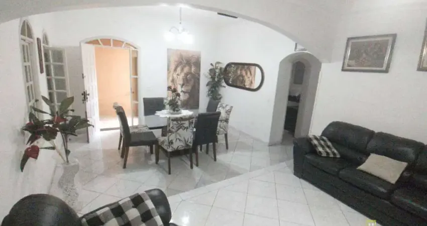 Sobrado com 4 dormitórios + Edícula à venda, 316 m² por R$ 1.255.000,00 - Jardim Helena Maria - Guarujá/SP