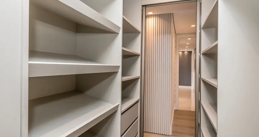 Lindo apartamento decorado com 3 dormitórios bairro menino deus