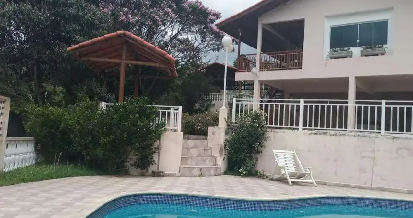 Casa em Condomínio para Venda em Cotia, Granja Viana, 3 dormitórios, 2 suítes, 5 banheiros, 6 vagas