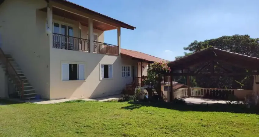 Casa em condomínio para venda em cotia, granja viana, 3 dormitórios, 2 suítes, 5 banheiros, 6 vagas