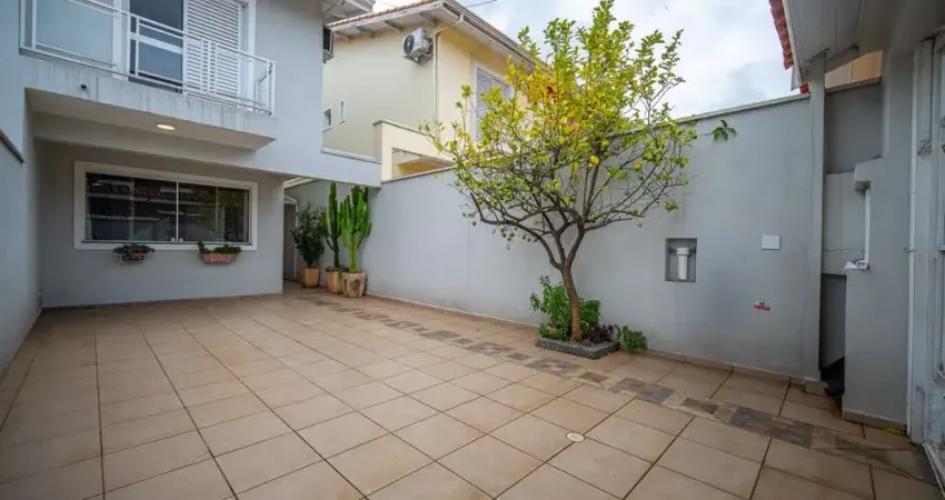 Casa em Condomínio para Venda em Cotia, Chácara Canta Galo, 3 dormitórios, 1 suíte, 3 banheiros, 4 vagas