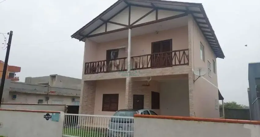 Casa com 3 quartos à venda no Curraes, Matinhos 