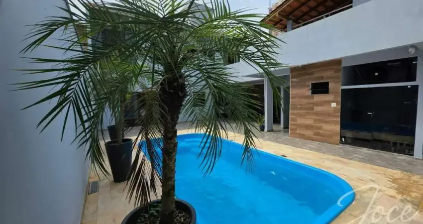 Casa finamente mobiliada e equipada c/ 4 suítes, piscina, área de lazer c/ churrasqueira - fazendinha em itajaí!