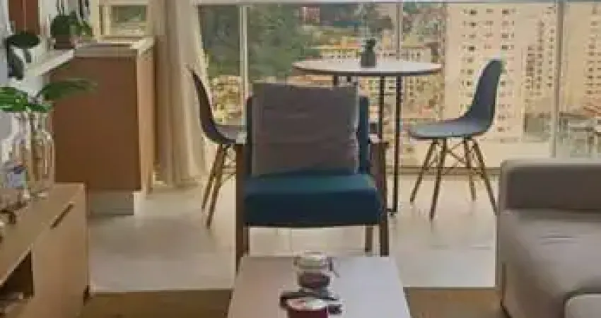 Apartamento 02 suítes, lavabo, currasqueira à carvão, 02 vagas, finamente mobiliado e equipado no bairro fazenda itajaí!!