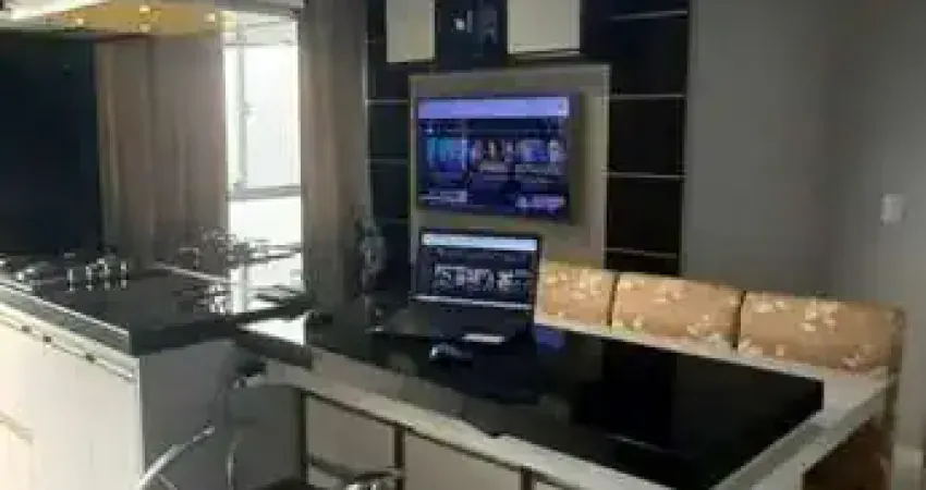 Excelente apartamento à venda em itajaí pronto para morar! 01 suíte + 01, 1 vaga, sacada c/ churrasqueira á carvão mobiliado e equipado!