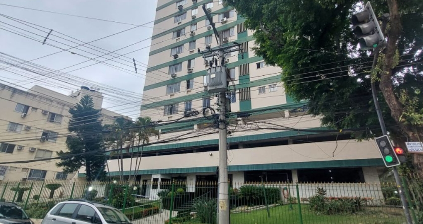 VILA ISABEL apartamento 2 quartos dependência completa garagem