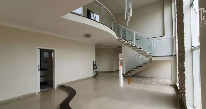 Casa Sobrado em Indaiatuba, Vila Paradiso com 3 suítes - 332 m²