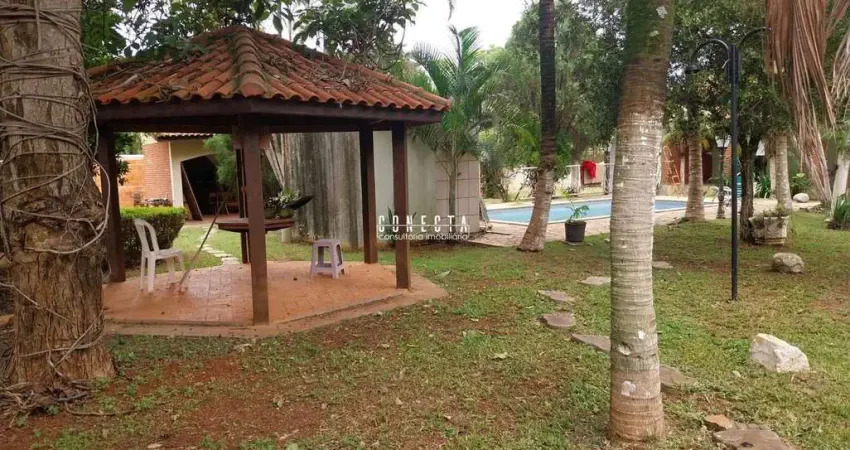 Chácara Térrea em Indaiatuba, Vale do Sol com 3 quartos, 250  m²