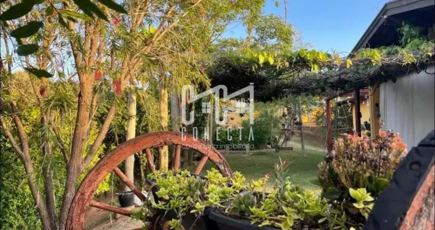 Chácara Térrea em Indaiatuba, Condomínio Terras De Itaici - 300 m²