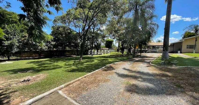 Chácara Térrea em Indaiatuba, Chácara Belvedere - 447 m²
