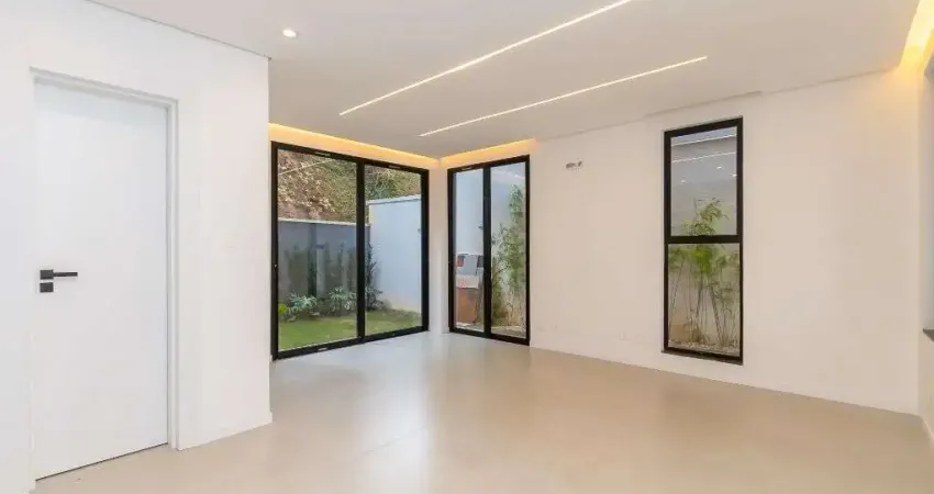 Casa com 3 dormitórios à venda, 96 m² por R$ 939.000,00 - Santa Cândida - Curitiba/PR